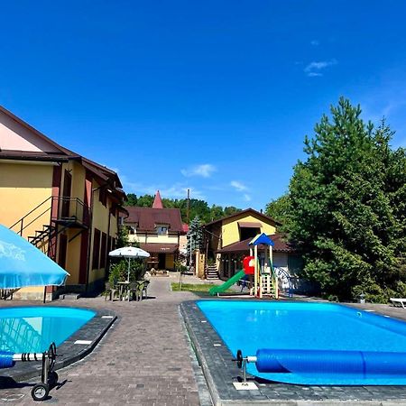 Sadyba Magnat Hotel Deliatyn ภายนอก รูปภาพ